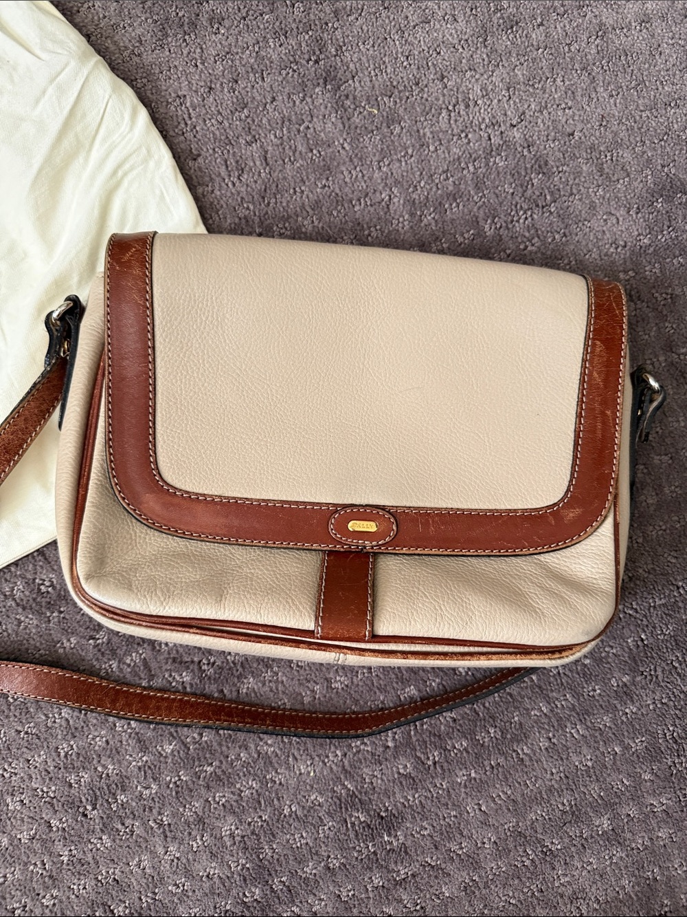 Vintage Bally beige and brown leather crossbody bag